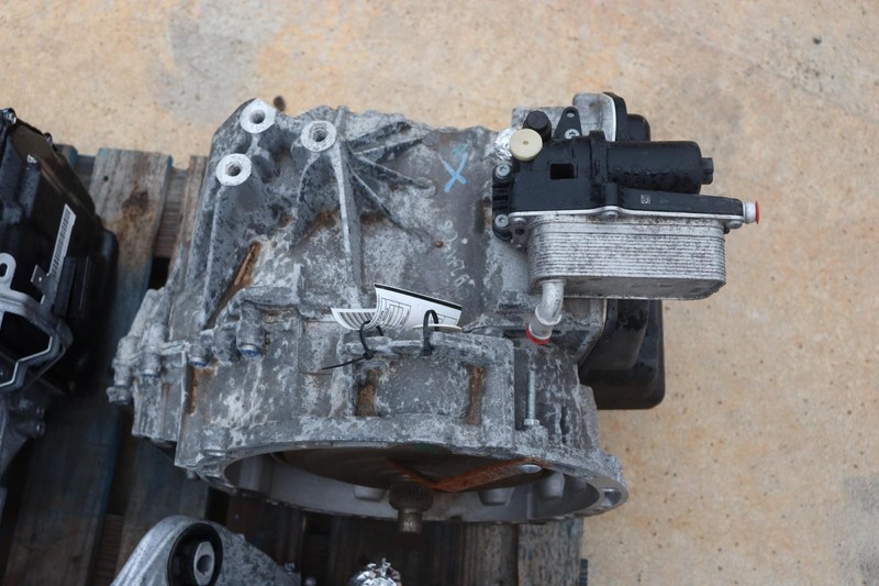 2015-2020 MERCEDES GLA CLASS GLA250 X156 FWD AUTOMATIC TRANSMISSION GEAR BOX OEM