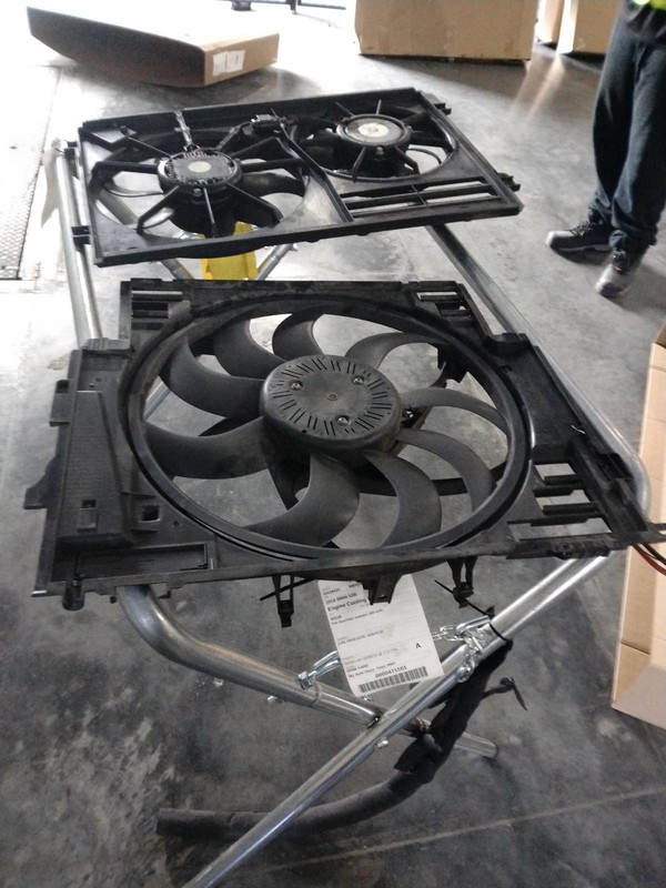 2016 BMW 528i Engine Cooling Fan Motor OEM Grey 82k Miles NJ25-28420-722143