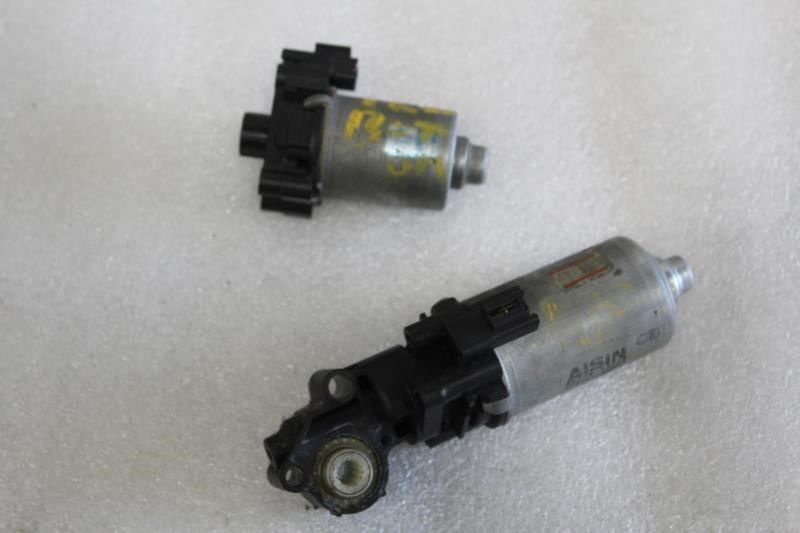 2011 2012 LEXUS ES350 RIGHT PASSENGER FRONT SEAT MOTORS 2 PIECES 85820-33020