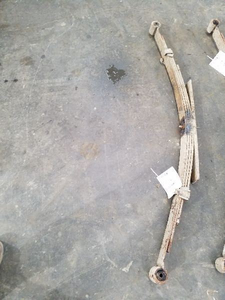 Rear Leaf Spring 5 Leaf Fits 92-99 SUBURBAN 1500 183912