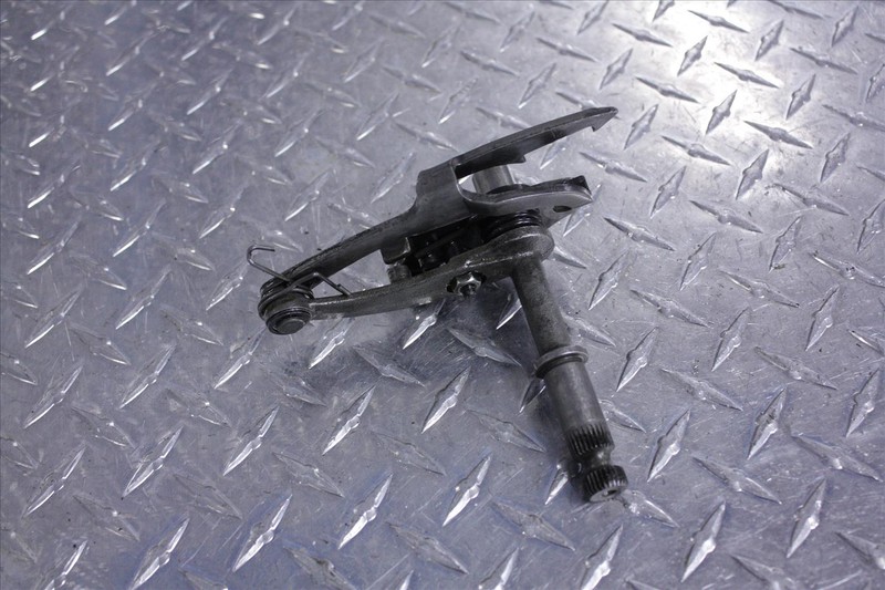 97 DUCATI 748 SHIFTER FORKS FORK CONTROL SHAFT GEAR BOX GEARBOX
