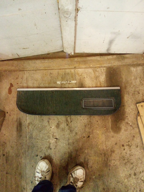 FRONT DOOR PANEL 81-91 CHEVY GMC SUBURBANTRUCK C10 K5 K10 C20 K20 RH #2