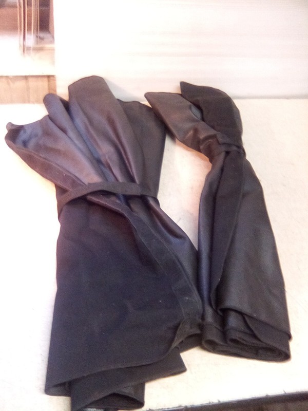 Lot Of 2 Freightliner Cascadia Black Interior Windshield Privacy Curtains