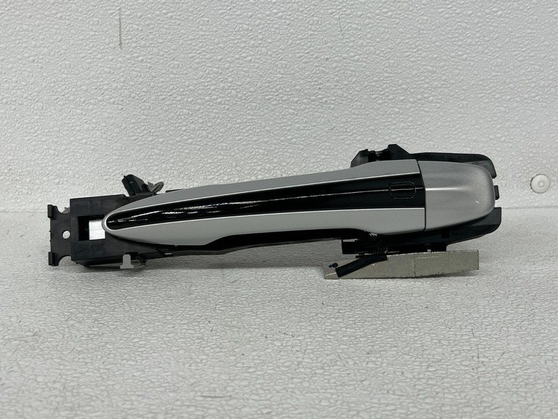⭐2014-2022 INFINITI Q50 FRONT RIGHT PASS EXTERIOR DOOR HANDLE SILVER OEM LOT2545