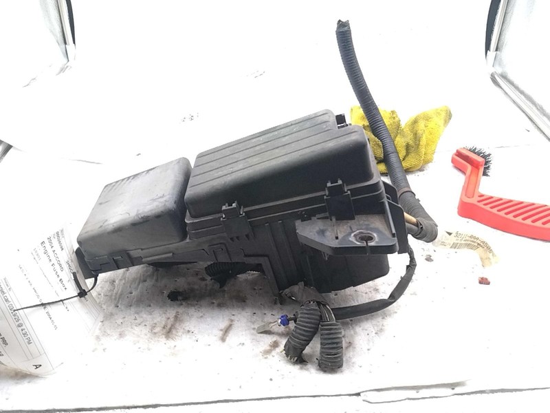 2004 Honda Accord OEM Fuse Box 2.4L Grey 38250SDAA21/22/23 235K Miles