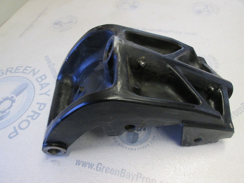 3506-9749A1 Mercury Mariner 35-60 Hp 3 & 4 Cyl Outboard Black Swivel Bracket