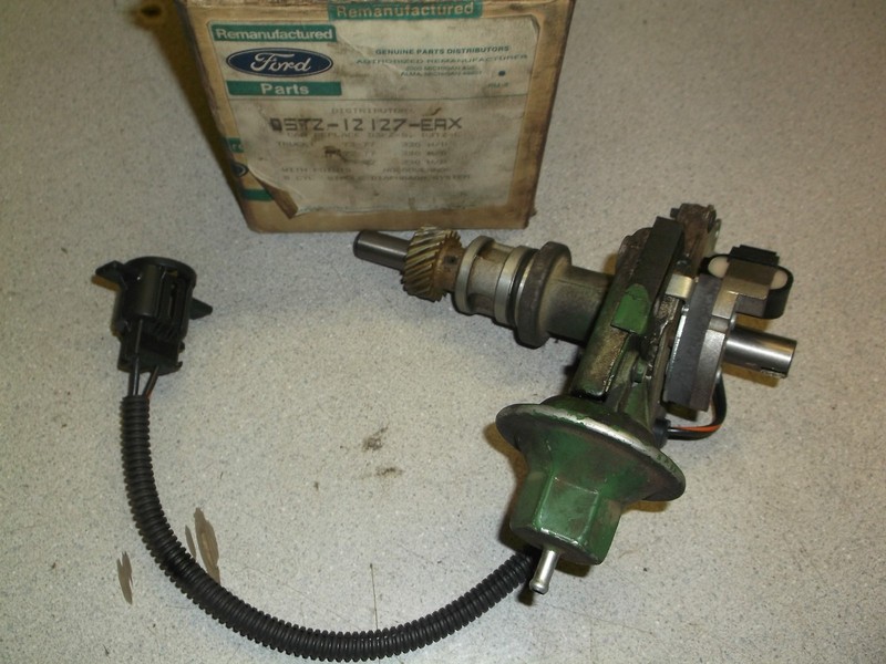 Ford D5TZ-12127-EAX D5TZ-1Z127-EAX Vintage Distributor *FREE SHIPPING*