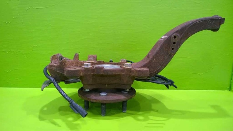 10 11 12 13 14 F150 EXT CAB PASSENGER RIGHT WHEEL HUB KNUCKLE SPINDLE2381-91
