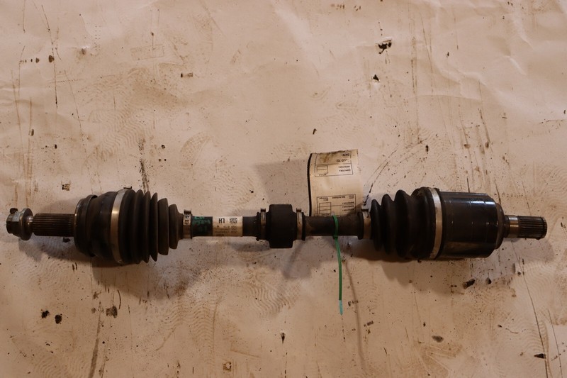 2020-2022 HYUNDAI PALISADE FWD FRONT LEFT DRIVER AXLE SHAFT CV U JOINT OEM