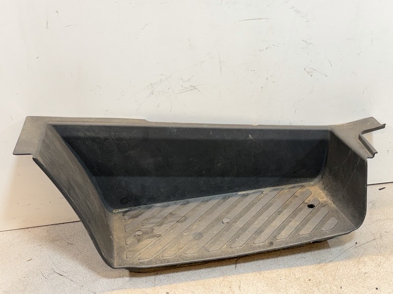 02-06 Dodge Mercedes Sprinter Left Driver Door Step Panel Cover Trim Floor T1N