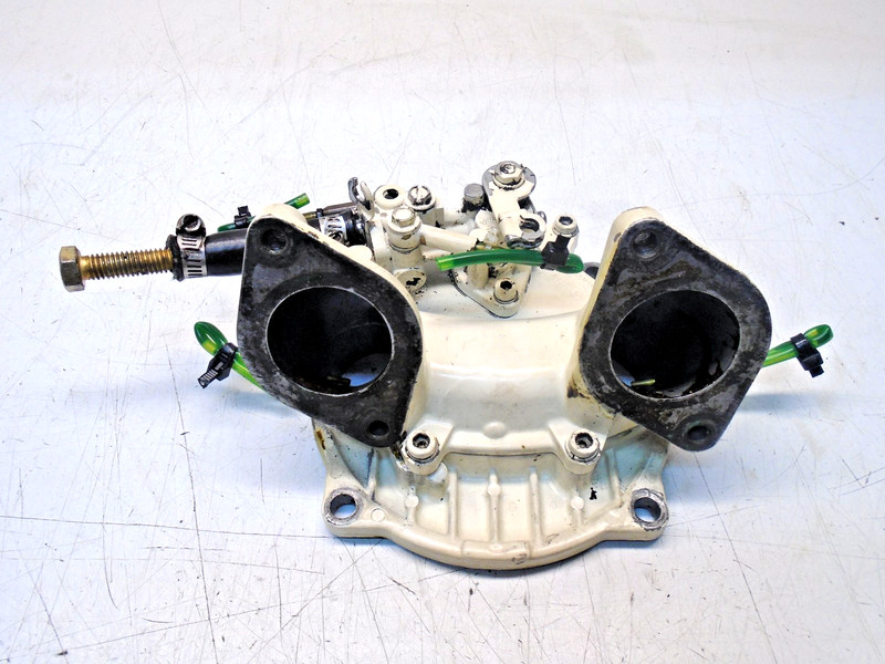 CH2 SEA DOO OIL PUMP WITH COVER 810784