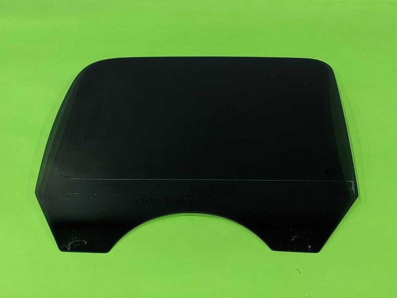 07-14 SUBURBAN PASSENGER RIGHT REAR WINDOW DOOR GLASS OEM 4513-44