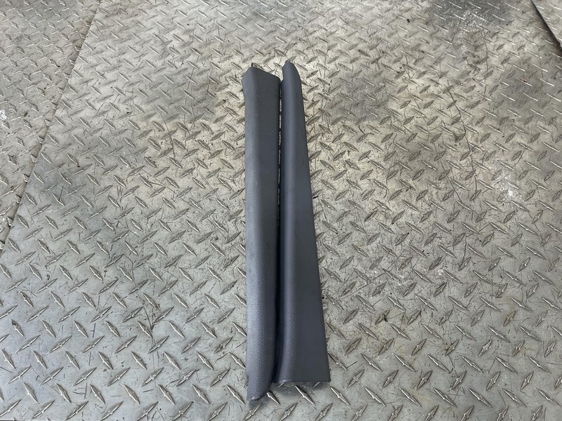 2002-2006 Dodge Mercedes Freightliner Sprinter Van Front Door Panel Trim Set Oem