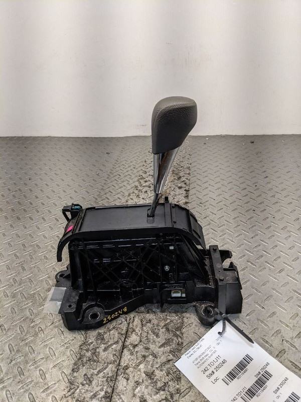 2007-2011 Toyota Camry Automatic Floor Gear Shift Shifter Assembly OEM 1184891