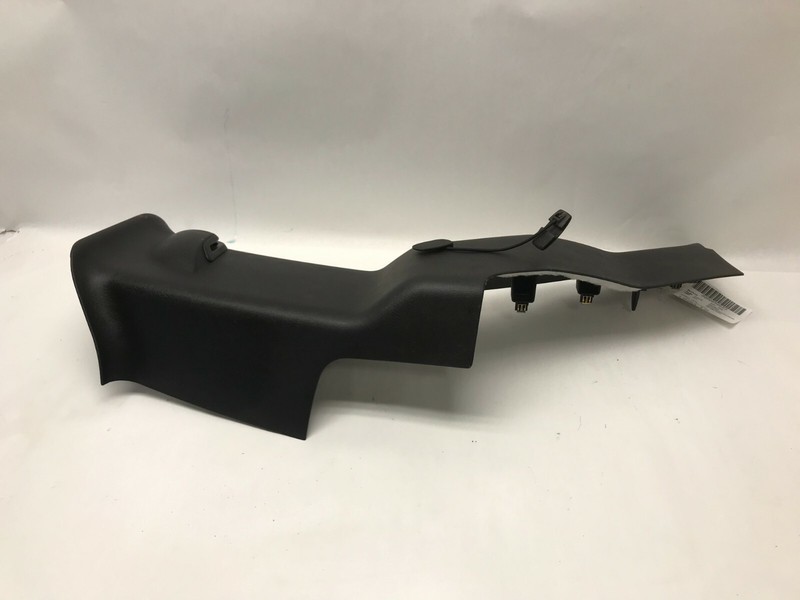 05 06 07 HUMMER H2 LEFT DRIVER LH QUARTER C-PILLAR TRIM OEM BLACK