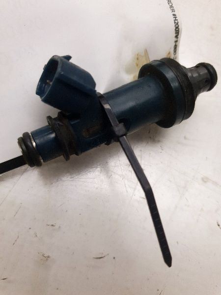 99-03 LEXUS RX300 3.0L FUEL INJECTOR