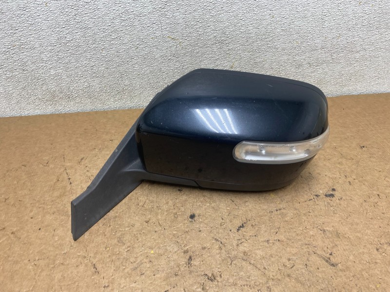 2006 to 2010 Mazda 5 Left Driver Turn Signal View Door Mirror OEM S7888 DG