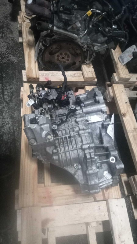 2022 Hyundai Tucson Automatic Transmission Assembly 35K Miles OEM Red 4WD
