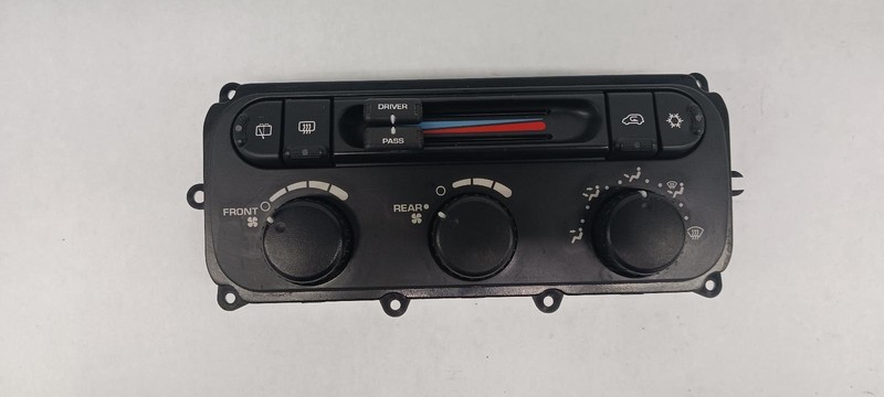 04-'07 CHRYSLER TOWN & COUNTRY Heat AC Controller manual 3 zone OEM