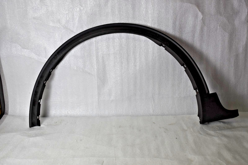 2020-2022 FORD ESCAPE FRONT LEFT FLARE WHEEL ARCH MOLDING OEM LJ6B-S16D239-ACW