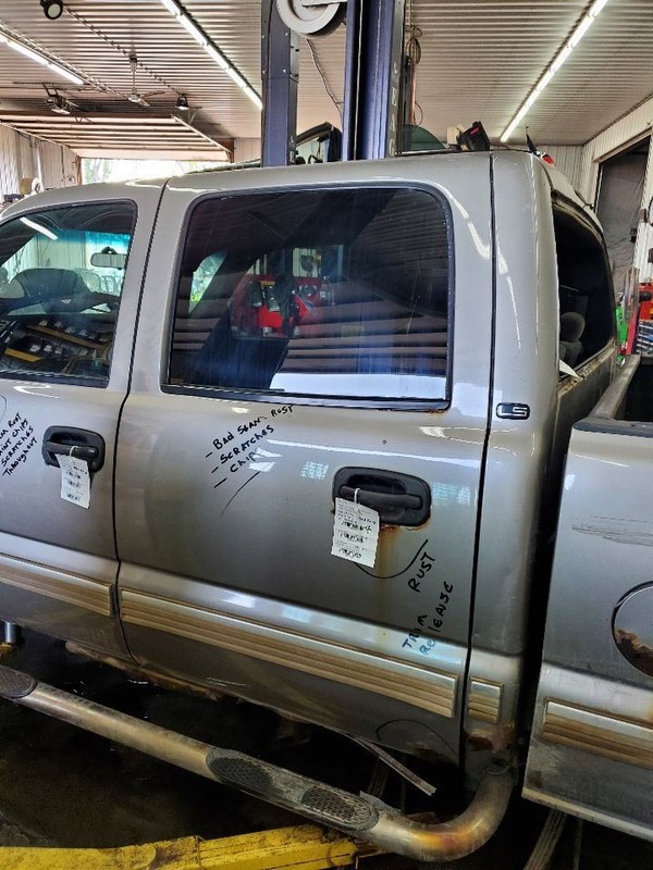 Driver Rear Side Door Classic Style Fits 01-07 SIERRA 1500 PICKUP 300826