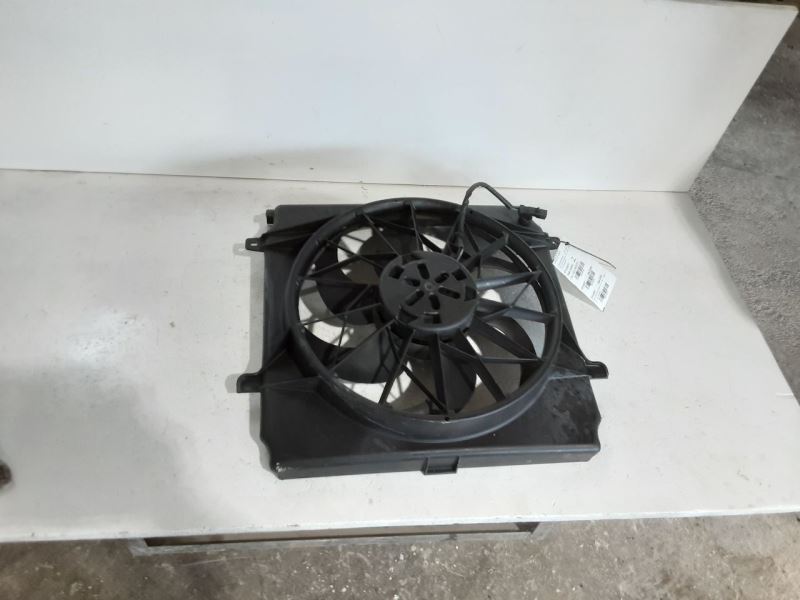 2007 Jeep LIBERTY Radiator Cooling Fan Motor Assembly 3.7L