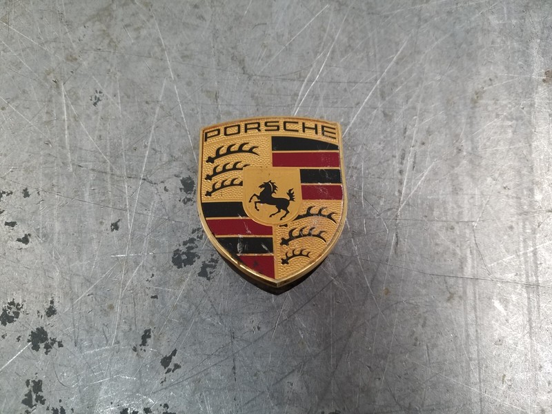 2022 Porsche Cayman GTS Hood Emblem Badge - * #8065 i6