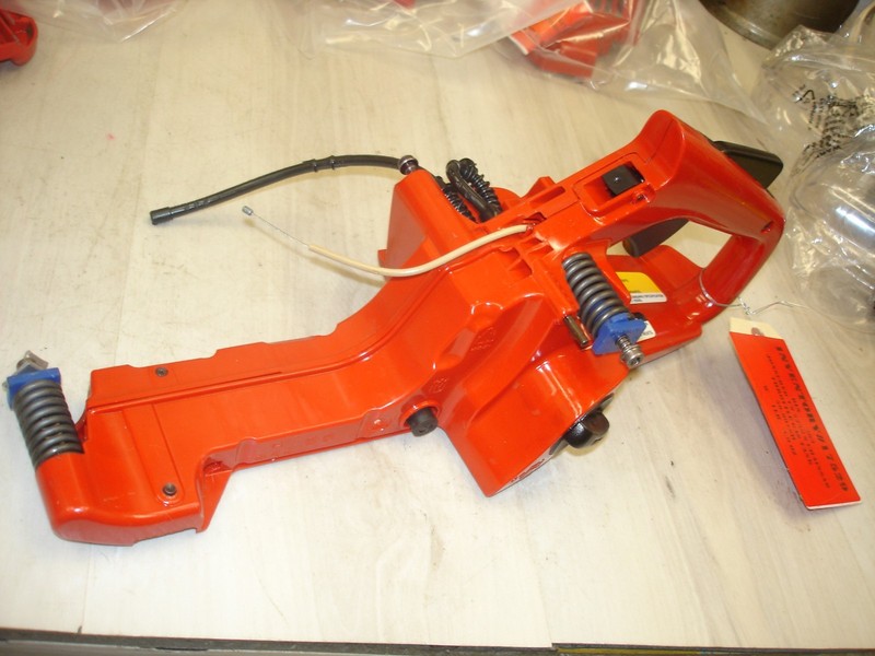 JONSERED cs 2250s throttle gas tank chainsaw partbin403