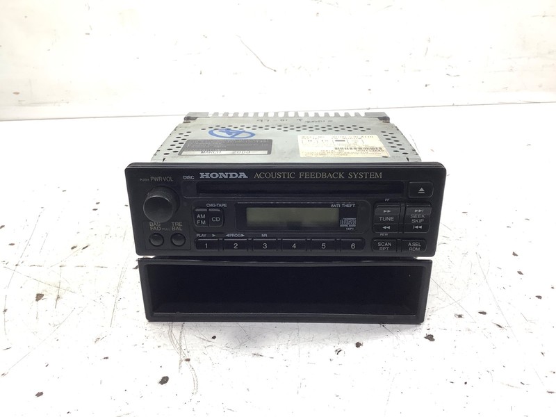 97-01 Honda Prelude Radio AM/FM 39100-S30-A110 OEM