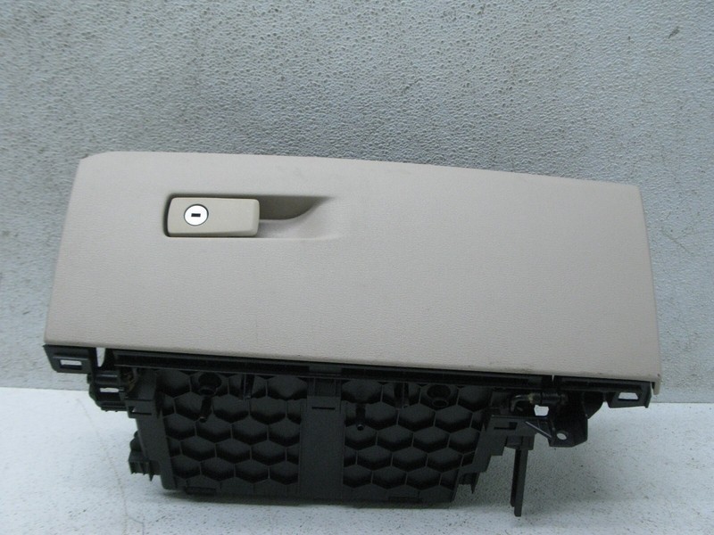 16-18 BMW F48 X1 INTERIOR GLOVE BOX GLOVEBOX ASSEMBLY RIGHT PASSENGER OEM 122722