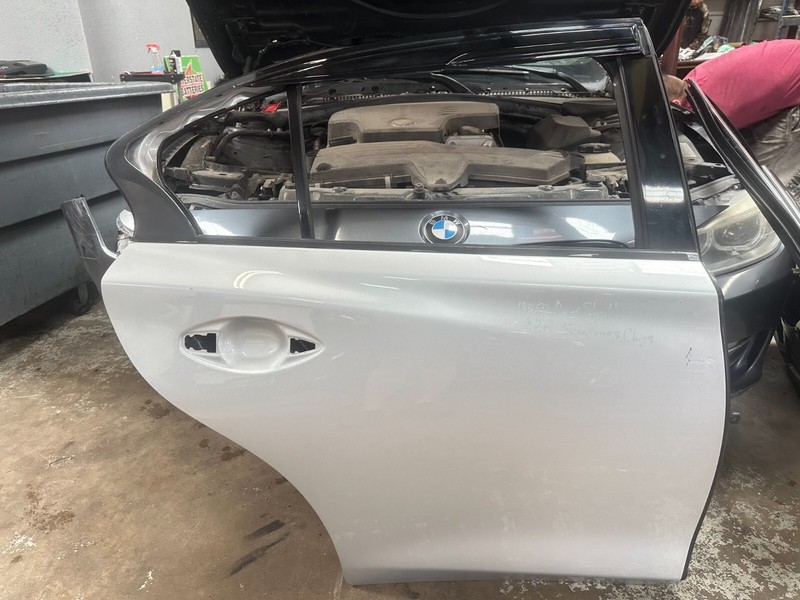 14-23 INFINITI Q50 - REAR RIGHT PASSENGER SIDE DOOR SHELL Silver K23 OEM