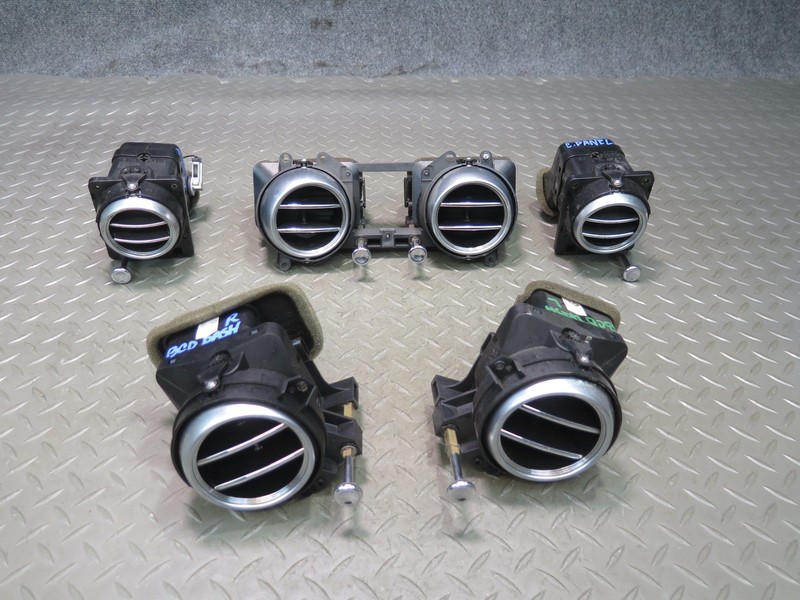 2006-2012 BENTLEY FLYING SPUR DASH A/C AIR VENT GRILL LEFT CENTER RIGHT SIDE SET