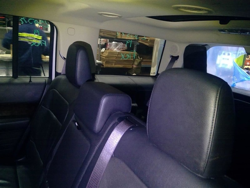 FLEX 2019 3 2nd Row Headrests 1729100