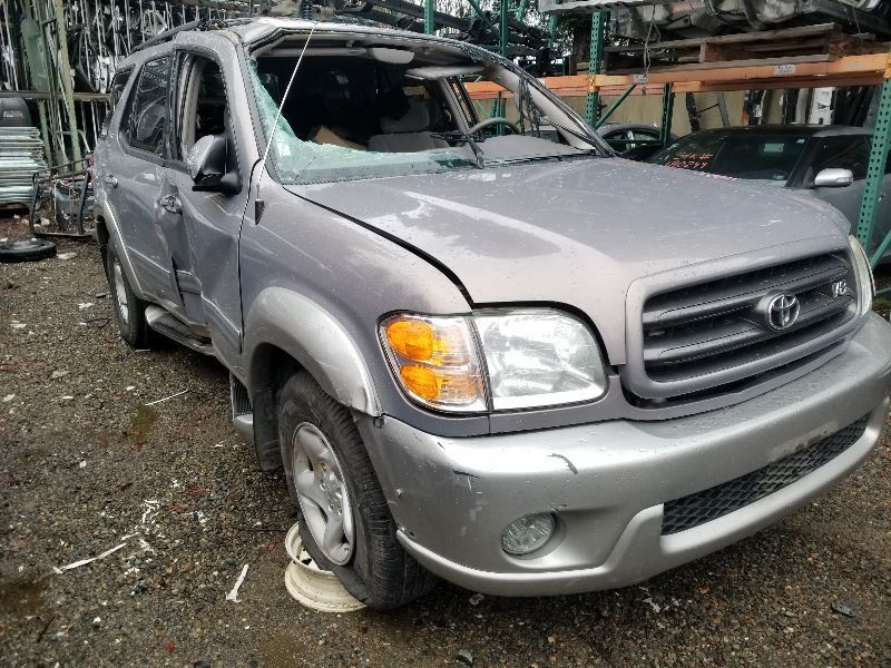 02 TOYOTA SEQUOIA SR5 PASSENGER RIGHT FENDER DENTED GRY-1C7