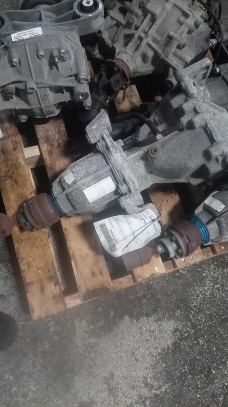 2014 Ford Escape 4WD Differential Carrier Assembly OEM 133K Miles Black