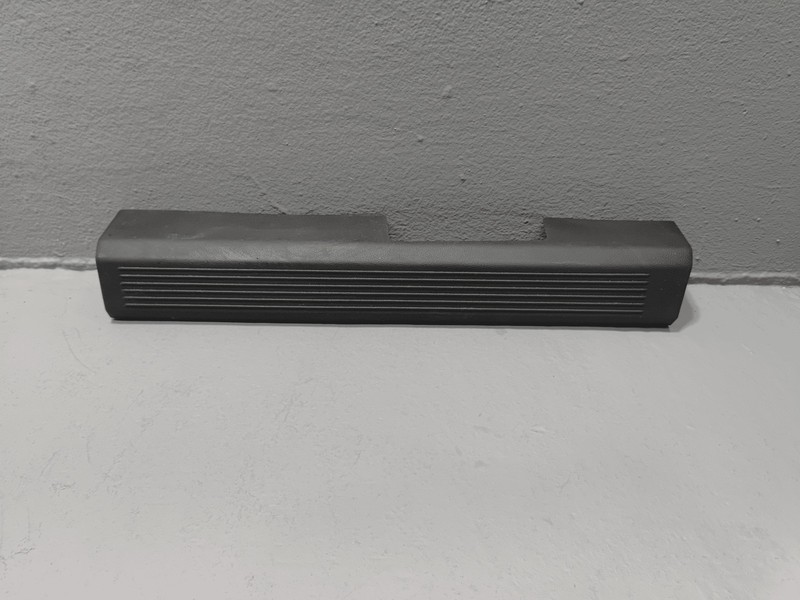 2021-25 Nissan Rogue Front Left Driver Side Door Sill Scuff Plate Trim Cover OEM