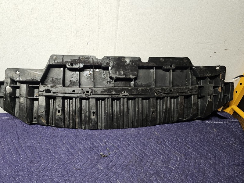 Bumper Bracket From 2019Nissan SentraFront 626634ta0a Has Crack