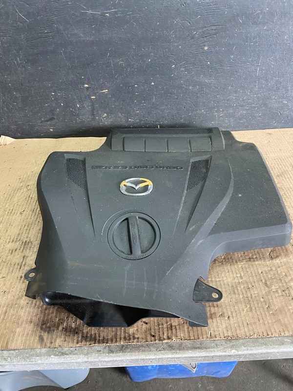 2010 2011 2012 Mazda CX7 CX-7 2.3L Engine Shield Top Cover O1033 DG