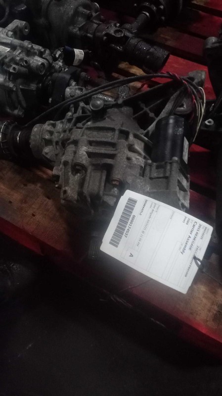 2015 Jeep Renegade Differential Carrier Assembly OEM 68398886AA 74K Miles