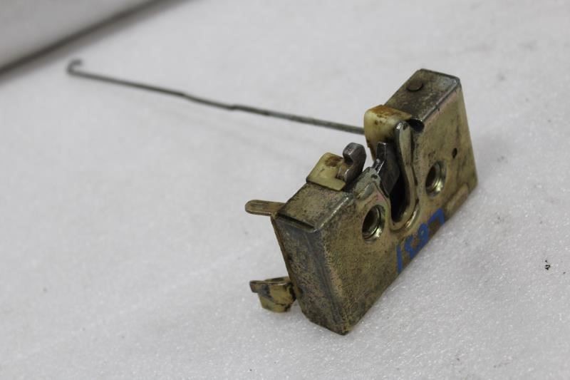 1980 1981 1982 1983 1984 VOLKSWAGEN RABBIT PICKUP LEFT DOOR LATCH LOCK ACTUATOR
