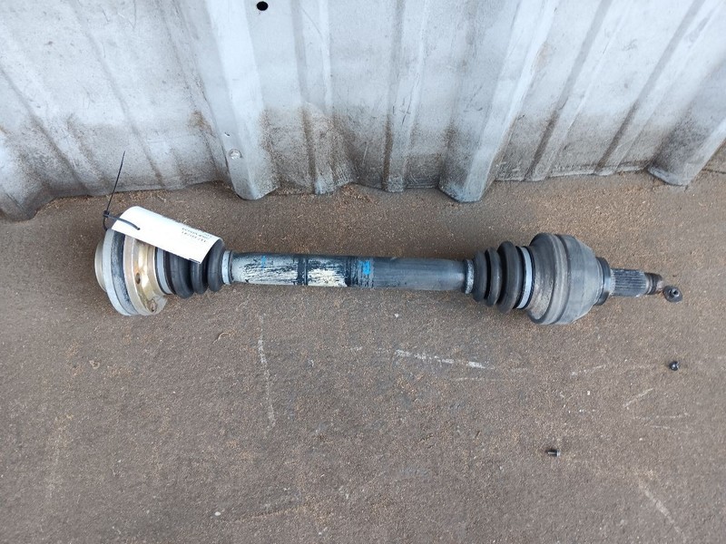 99-03 BMW E39 M5 REAR LEFT OR RIGHT AXLE OUTPUT SHAFT OEM