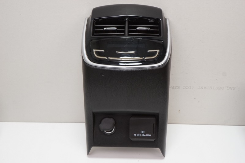 Cadillac CTS XTS Rear Seat A/C Heat Temperature Control Console OEM 2013 - 2019