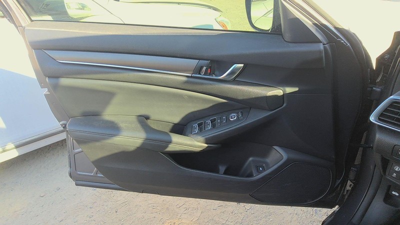 Front Door Trim Panel HONDA ACCORD Left 21 22 20 19 18