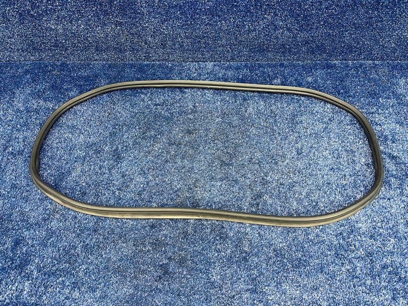2017-2020 Fiat 124 Spider Deck Lid Trunk Seal 68332621AA OEM