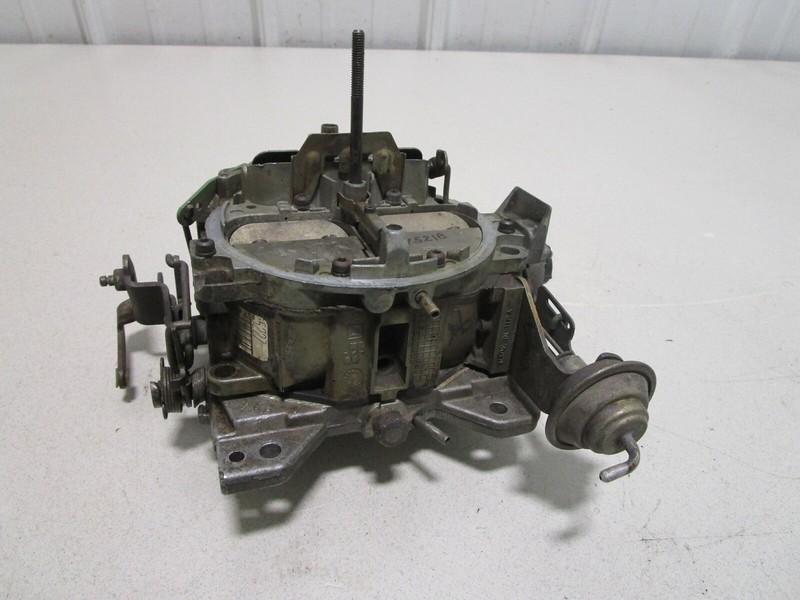 17085227 V8 Rochester Quadrajet 4 Barrel Carburetor