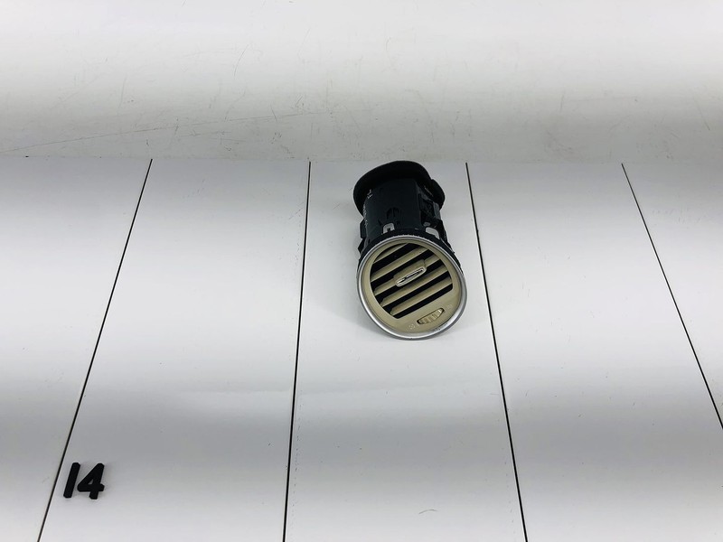 14-20 INFINITI QX60 FRONT LEFT DRIVER SIDE DASHBOARD OUTER AIR VENT GRILLE OEM