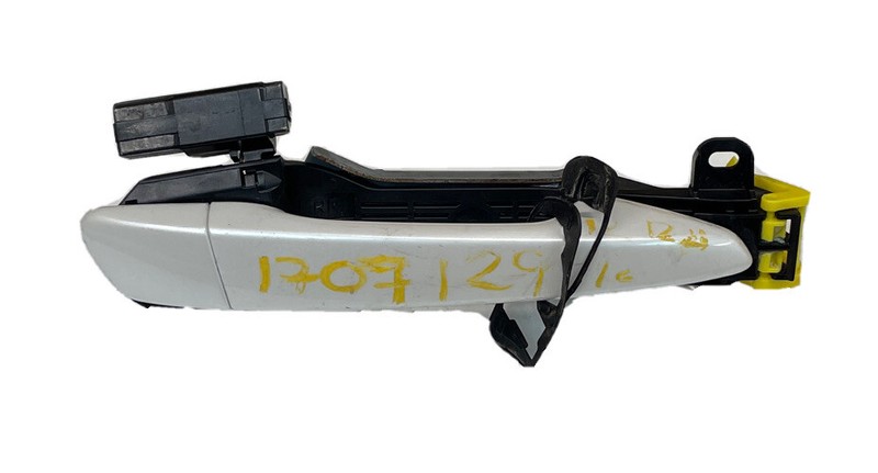 16 17 LEXUS IS200T OUTSIDE DOOR HANDLE REAR RIGHT WHITE 6920353020 6921076010C0
