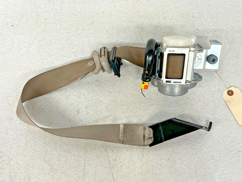 ⭐2015-2017 LINCOLN NAVIGATOR FRONT RIGHT PASS SEAT BELT RETRACTOR OEM LOT2599