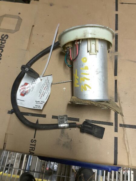 01 02 JEEP GRAND CHEROKEE FUEL PUMP PUMP ASSEMBLY 99061