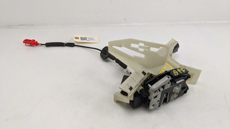 Rear Left Door Lock Latch 2017 Lincoln MKX FT4A-A26413-BD 2016 2018